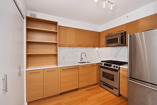 Image 1 of 8 for 100 West 39th Street #42E in Manhattan, NEW YORK, NY, 10018