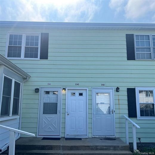 1000 Ninth Street St #43