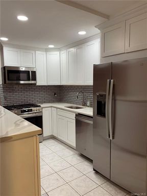 Image 1 of 33 for 10009 Avenue L in Brooklyn, Canarsie, NY, 11236