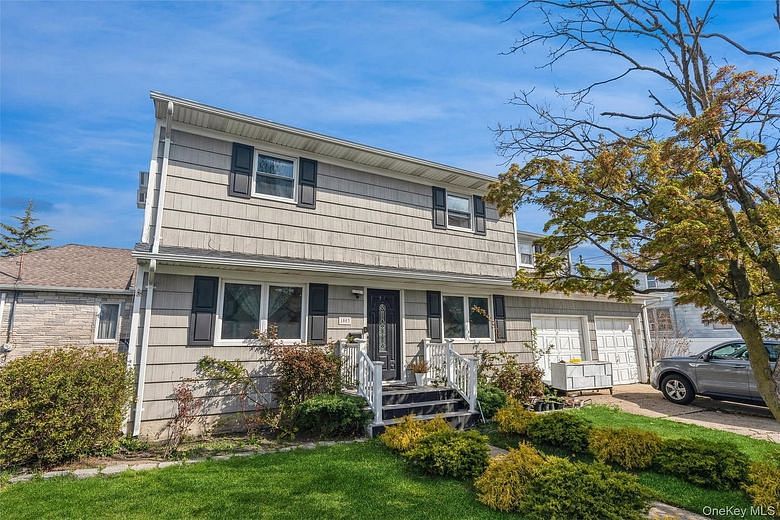 1003 Washington Street