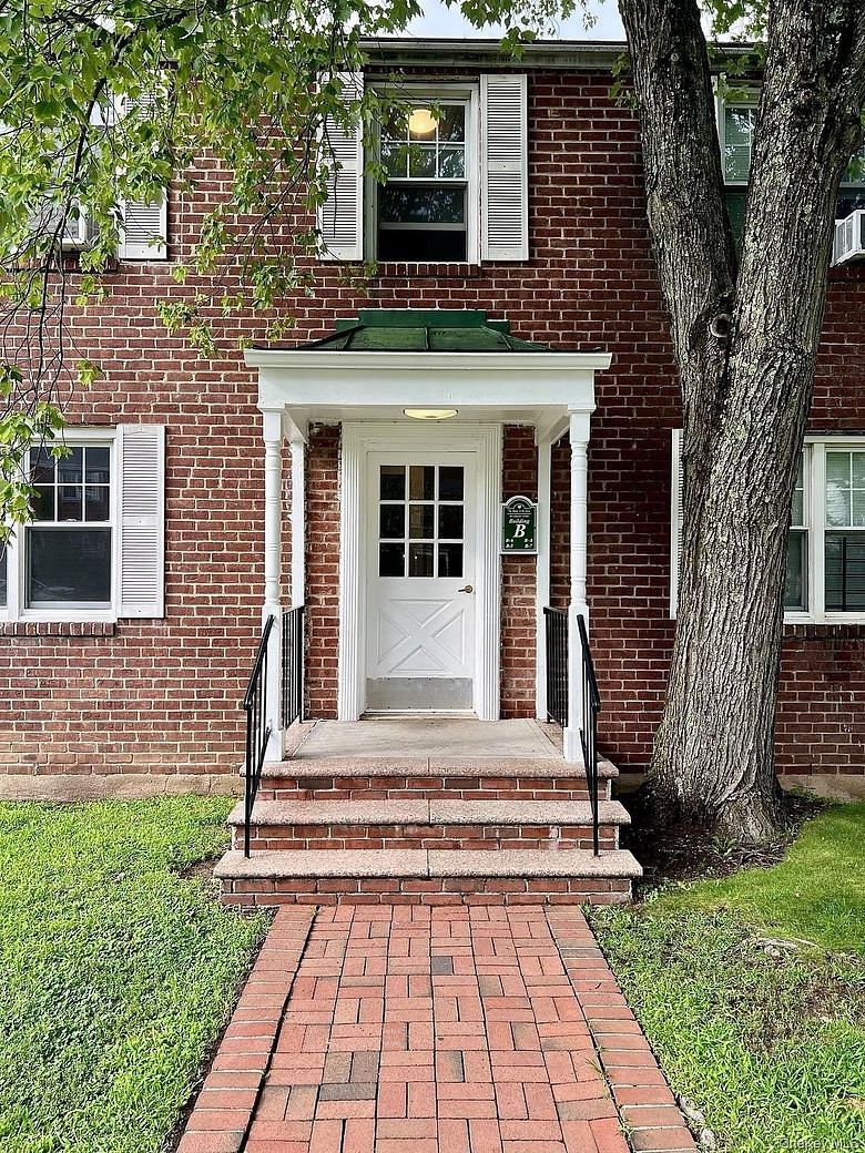 101 Carpenter Avenue #B5