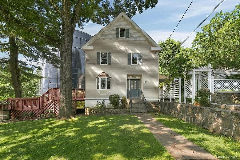 101 Elm Street