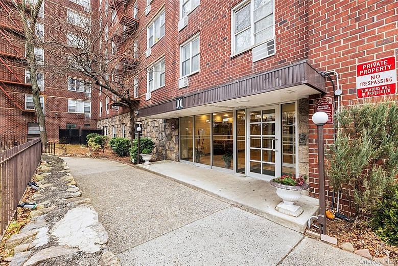101 Highland Avenue #4R