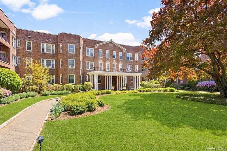101 Old Mamaroneck Road #1B1B