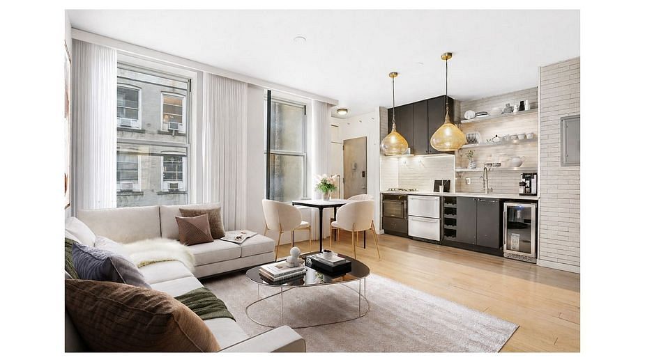 101 Thompson Street #19