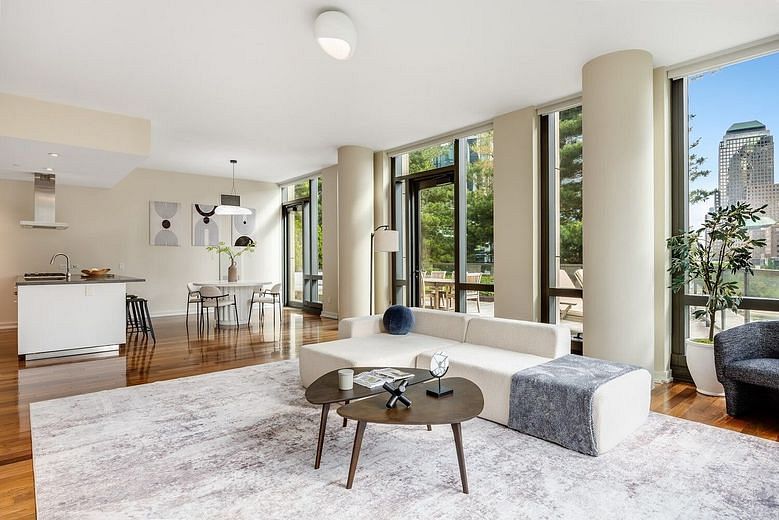 101 Warren Street #510