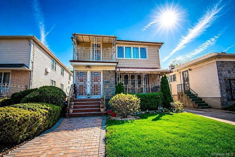 1010 Bay 25th Street