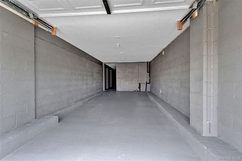 1010 California Place S