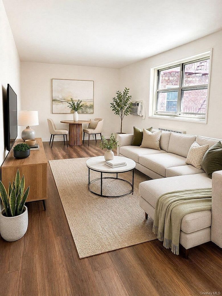 1010 Sherman Avenue #4F