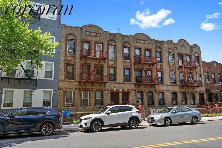 1018 New York Avenue