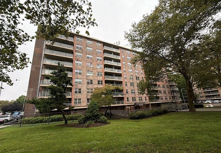 1019 Van Siclen Avenue #97L