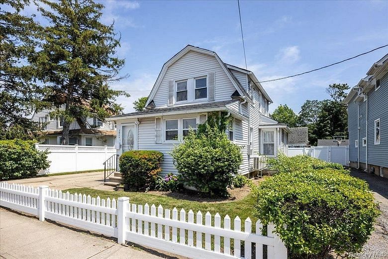 1019 Walsh Avenue