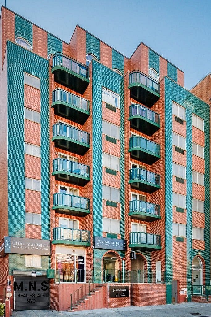102-10 Queens Boulevard #501