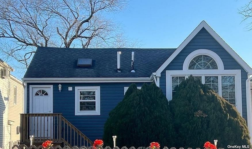 102-10A 160th Avenue
