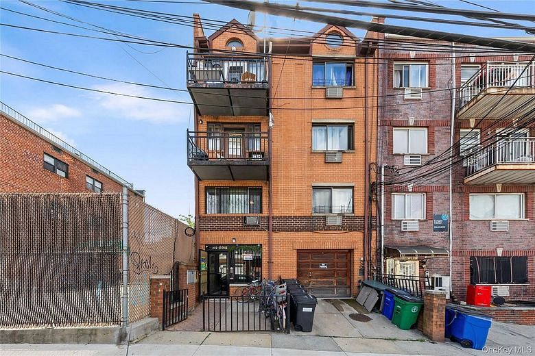 102-20 Radcliff Avenue