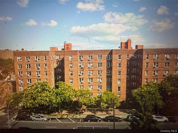 102-21 63 Road #53A