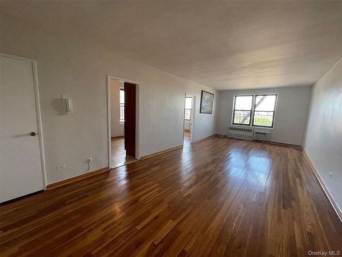 102-30 Queens Blvd #5L