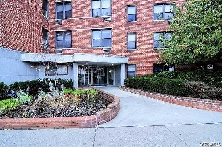 102-30 Queens Boulevard #3H