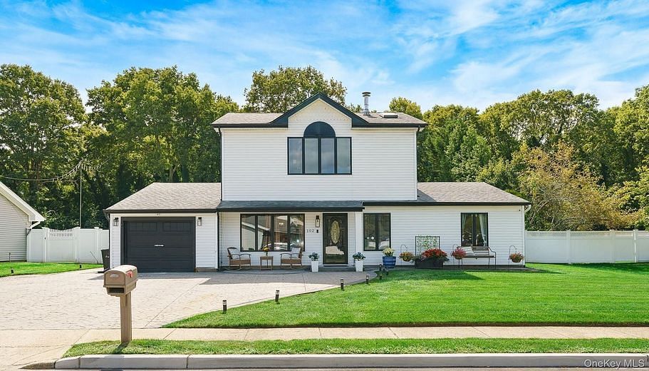 102 Inverness Road