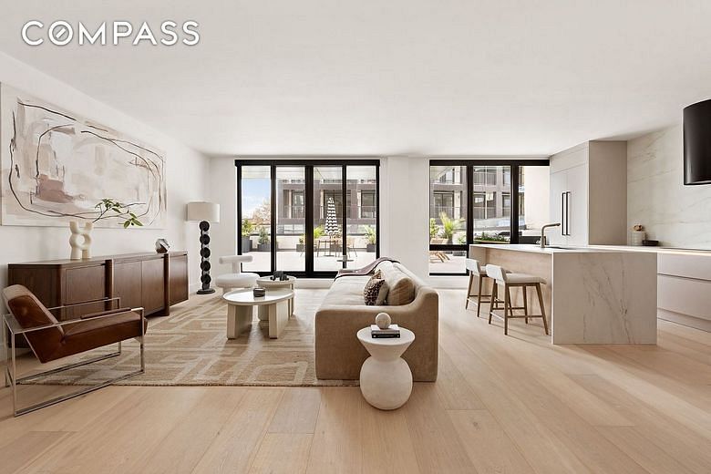 1025 Pacific Street #2A