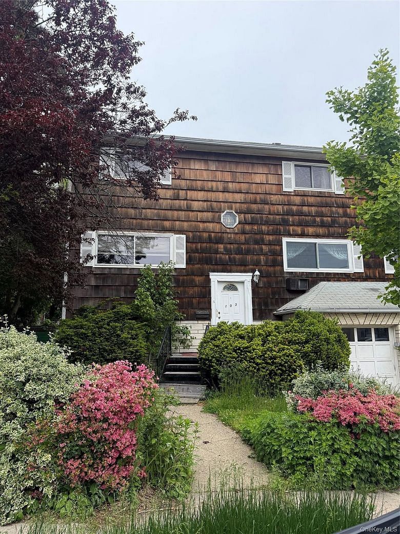 103 Reynolds Street