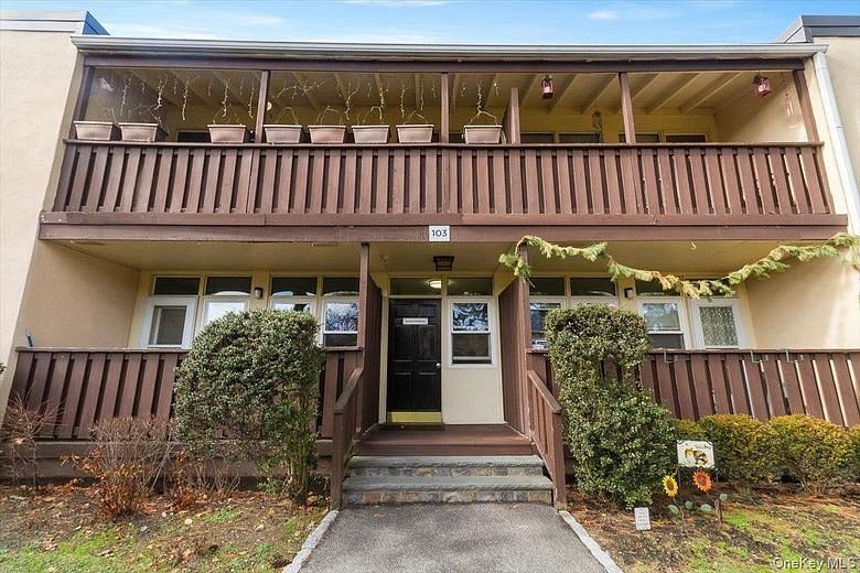 103 Wiltshire Road #D11