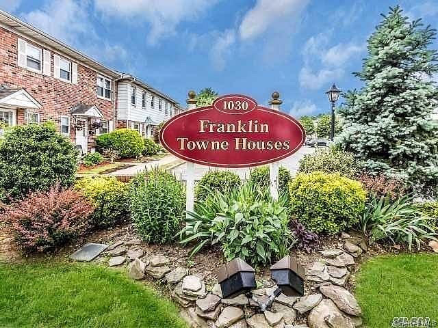 1030 Franklin Avenue #25
