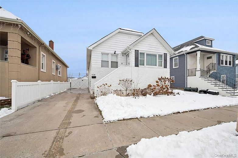 1038 Traymore Boulevard