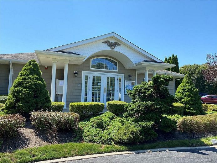 104 Aerie Way