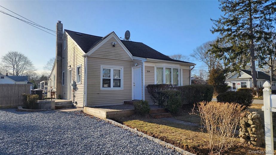 104 Moriches Drive