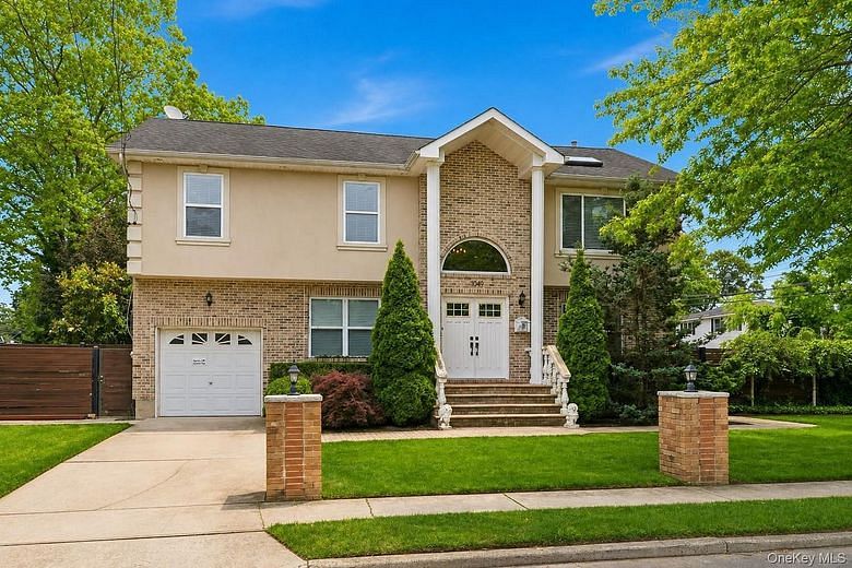 1049 Owasco Road