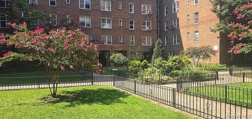 105-25 65 Avenue #5H