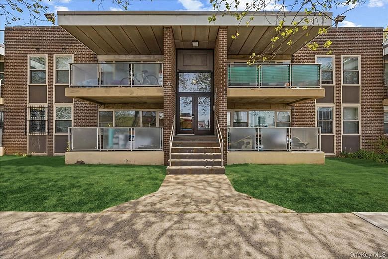 1050 Vermont Street #4B