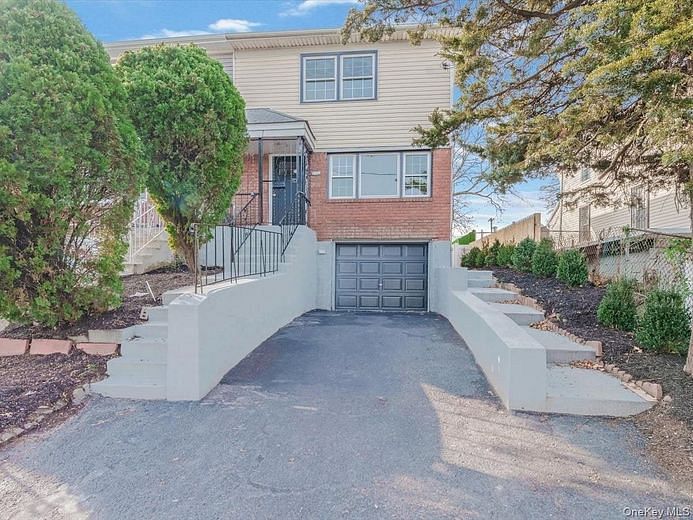 10514 Van Wyck Expressway