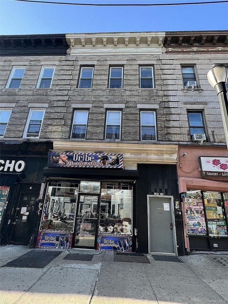 10515 Jamaica Avenue