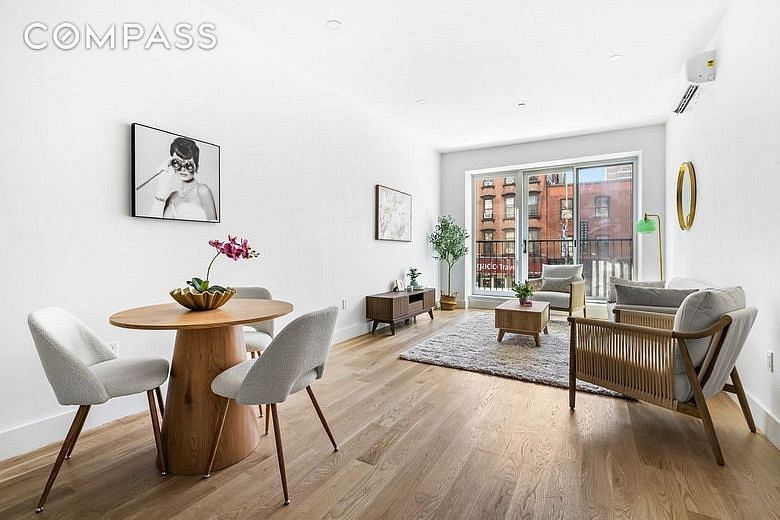 106 Graham Avenue #2A