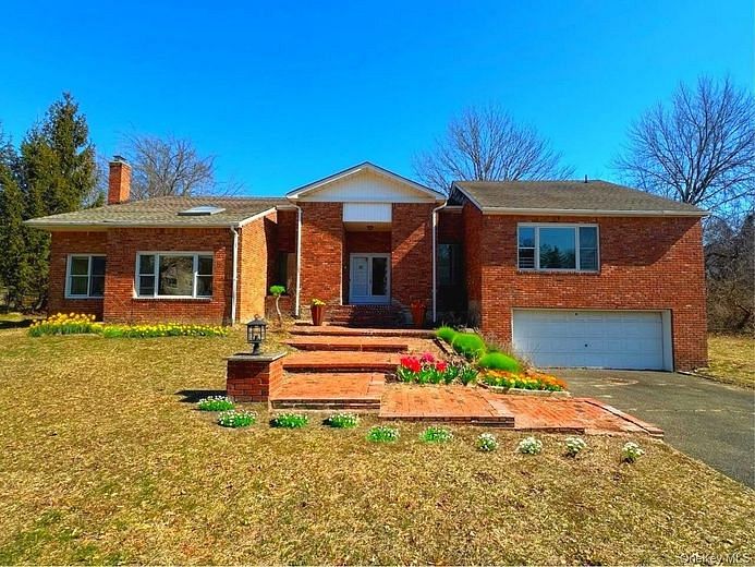 106 Woods Drive