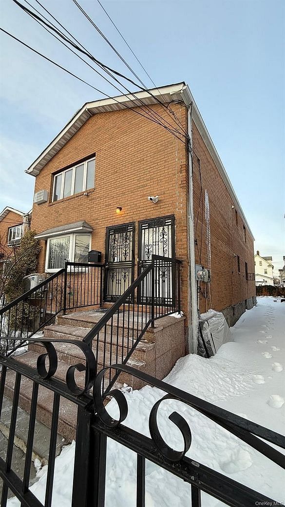 10609 Remington Street