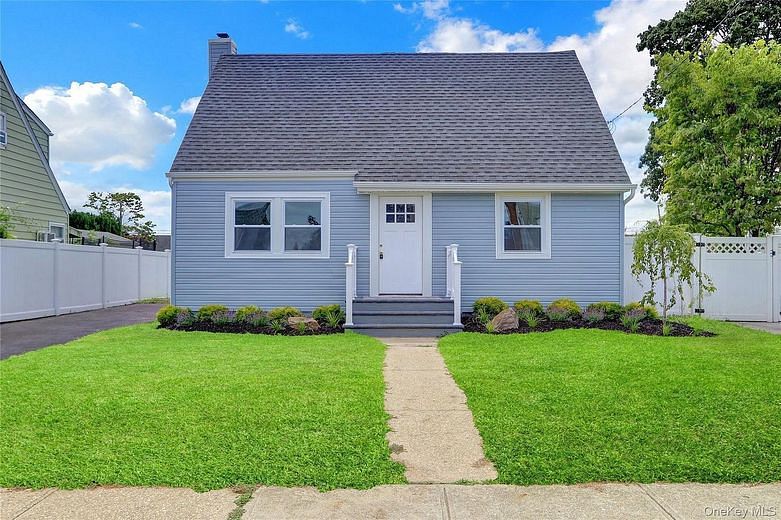 1067 Mirabelle Avenue