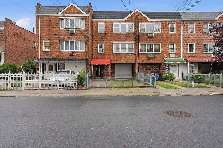 1068 East 86th Street