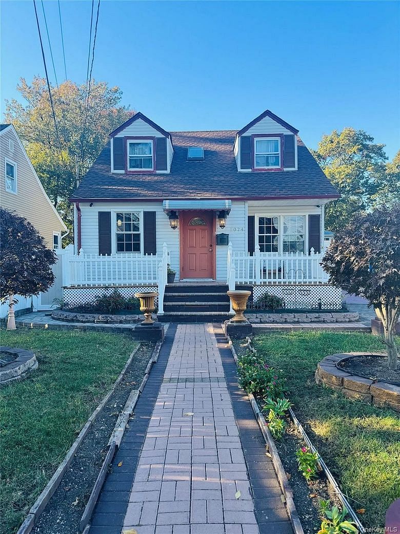 1074 Harrison Street