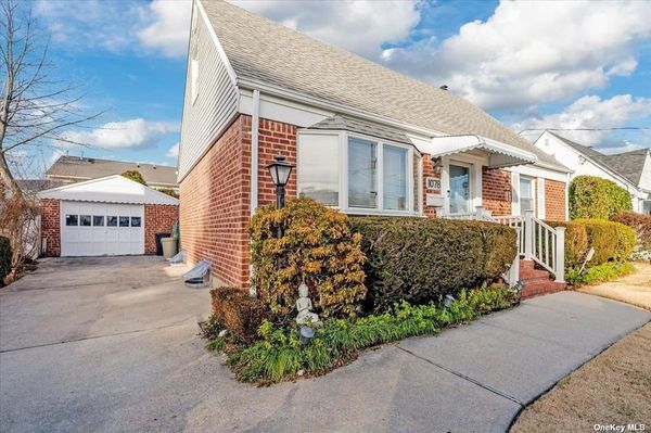 Image 1 of 22 for 1078 North Drive in Long Island, Merrick, NY, 11566