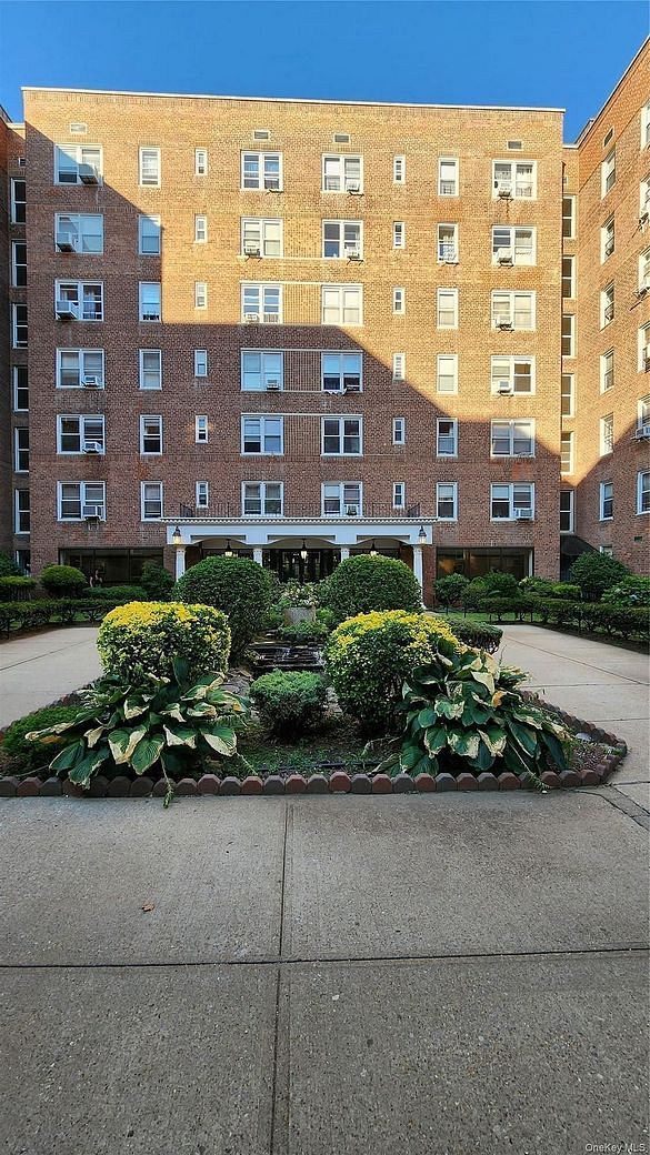 108-37 64 Avenue #6E