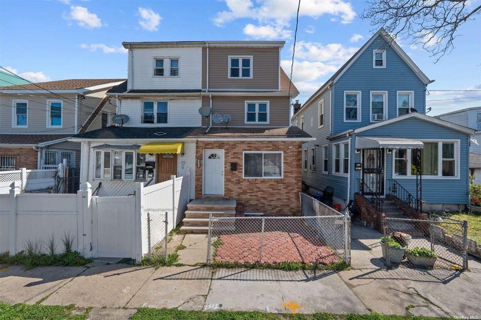 Image 1 of 18 for 108-41 171st in Queens, Jamaica, NY, 11433