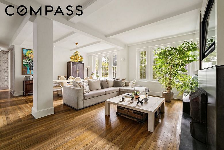 108 East 82nd Street #4D