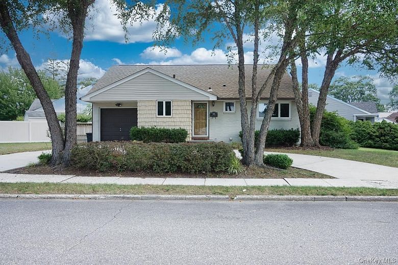 108 Glen Road