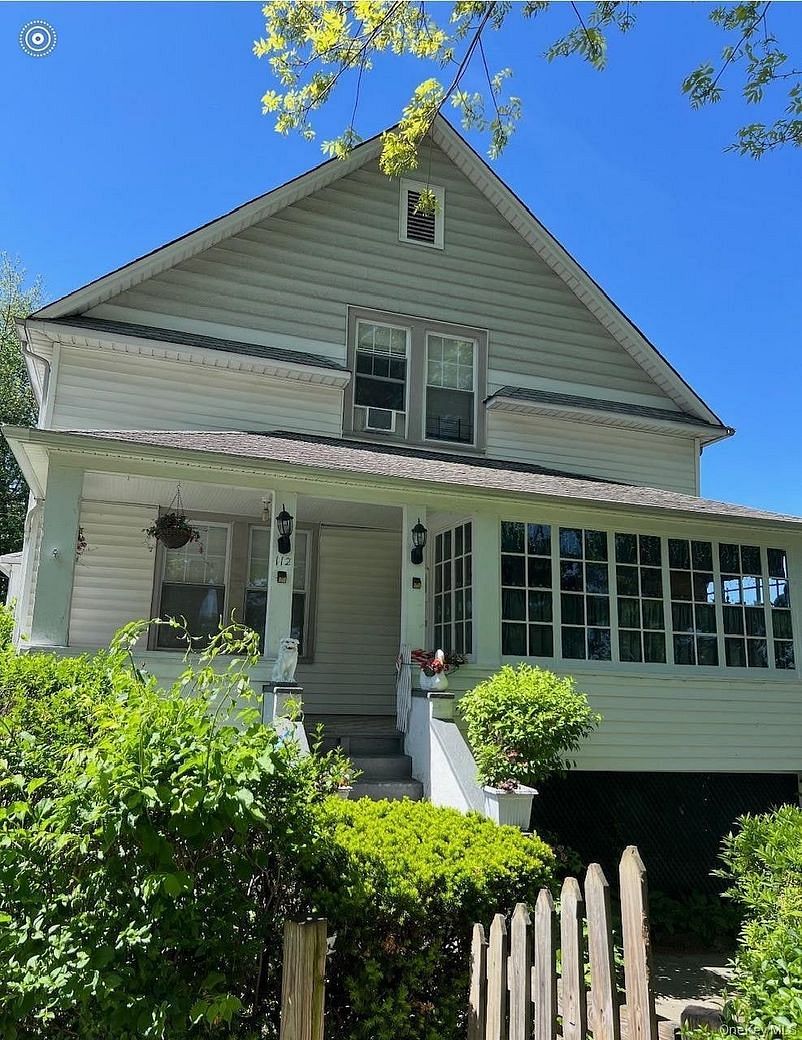 108 Lawton Street