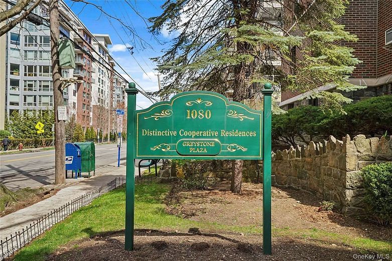 1080 Warburton Avenue #3E