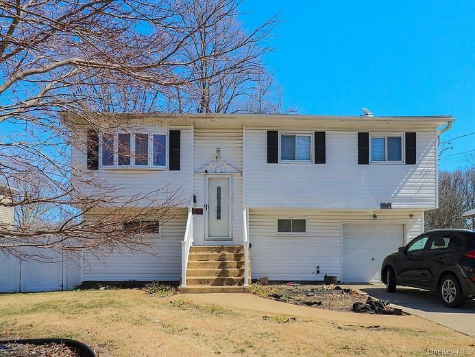 1081 Bay Shore Avenue