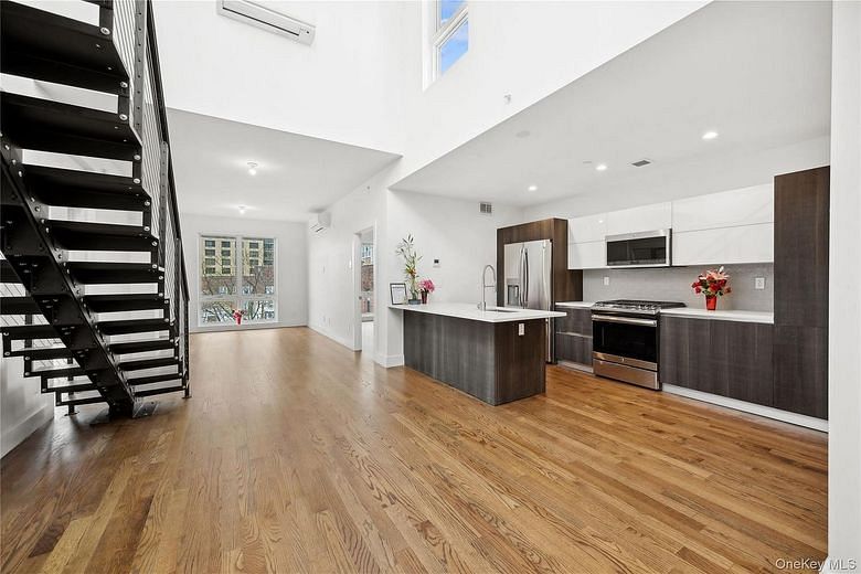 109-19 72nd Road #PH7F